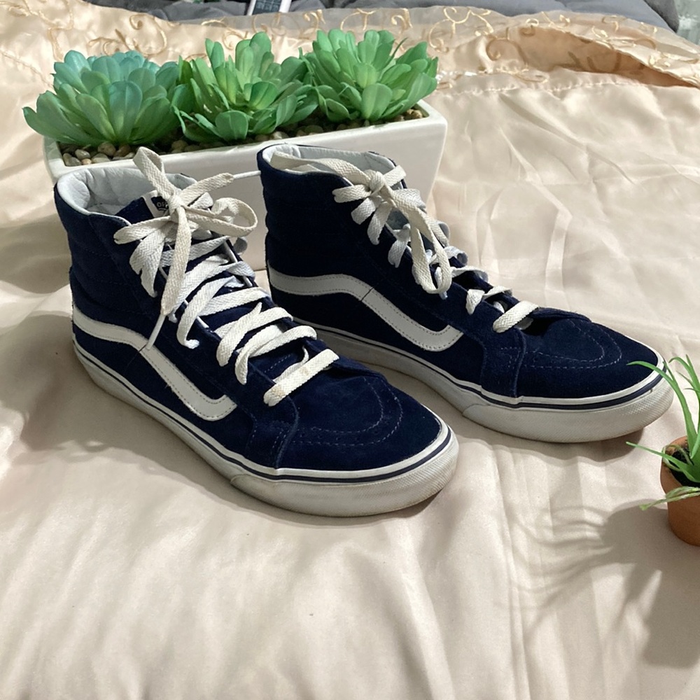 Navy blue high top suede vans old-skool sneakers